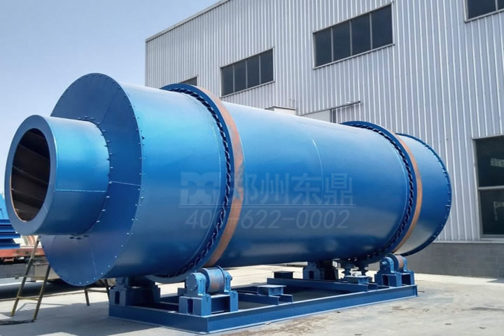 沙子烘干機主要用于干粉砂漿行業(yè)所用的黃砂、河沙及鑄造行業(yè)用于各種規(guī)格型砂的脫水烘干。