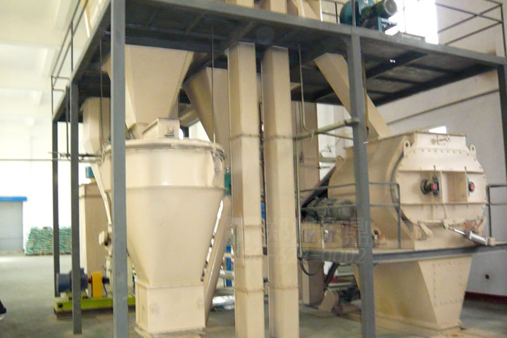 植物蛋白飼料烘干機(jī)適用于酒糟、醋糟、醬油糟、豆渣、粉渣、甜菜渣等糟渣下腳料工業(yè)飼料化加工利用，可以有效改善飼料儲(chǔ)裝運(yùn)性能。