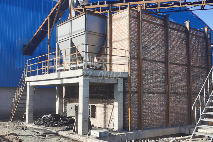 沸騰爐可使用劣質(zhì)燃料，氮化物生成少,易脫硫，具有一定的環(huán)保優(yōu)勢(shì)。