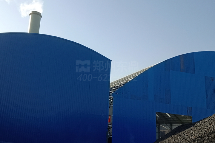 煤炭干燥廠家針對(duì)國(guó)內(nèi)煉焦煤的情況開(kāi)發(fā)了焦炭烘干機(jī)系統(tǒng)，適用于各種爐前焦粒、焦粉的水分調(diào)濕處理。